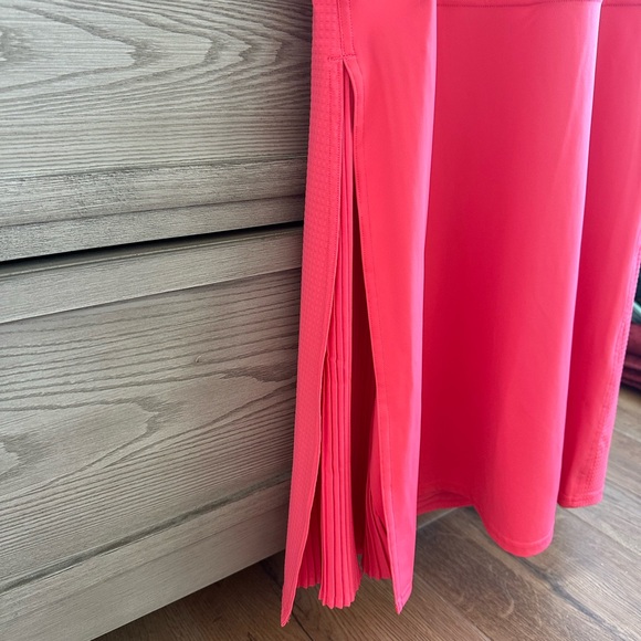 Lululemon athletic dress size 4 - Picture 6 of 12